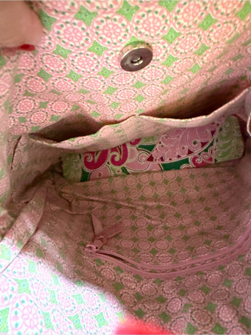 Vera Bradley Pinwheel Drop Classic Tote – Retired Pattern - Picture 5 of 10